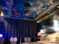广州威斯凯假日酒店 - 4D主题大床房