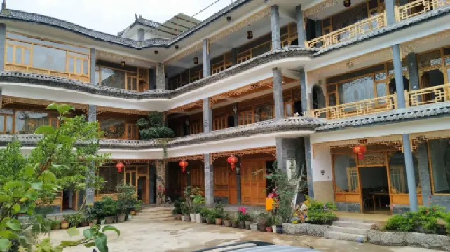 Binchuan Shanrong Inn