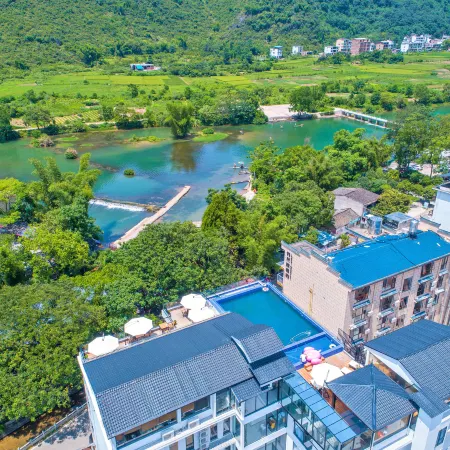 Liangsu Shili Jiangshan Hotel (Yulong River)