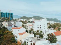 ماريلين نها ترانغ هوتل Hotels near هون تشونغ