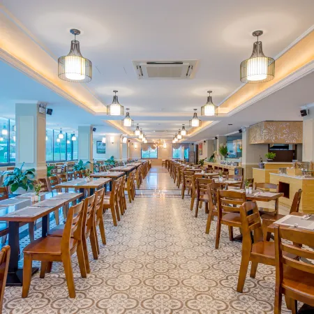Orbit Hotel Nha Trang
