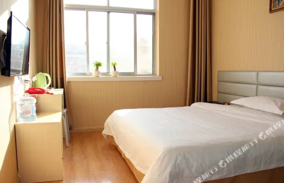 龍口好萊客快捷酒店（黃城汽車站店）