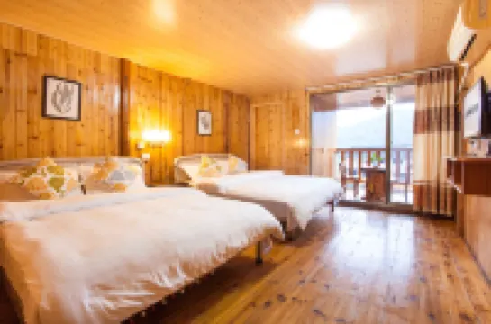 Longji Terraced Field Panjiayuan Chinese Inn