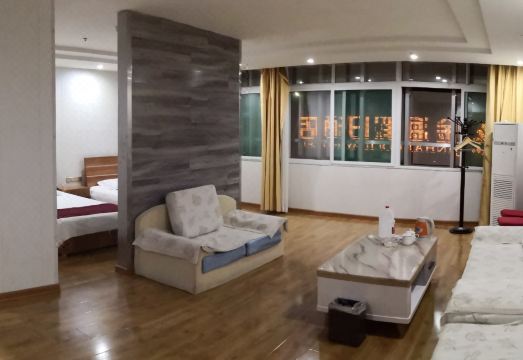 Jinhai Holiday Hotel Hotel Overview