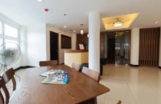 RedDoorz Plus @ EDSA Congressional