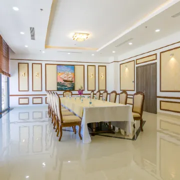 Navy Hotel Cam Ranh