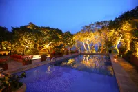 Heceng Qiyuan Art Hotel