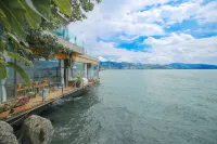 Heceng Qiyuan Art Hotel Hotels in Shuanglang Scenic Area