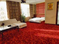 Longyuan Holiday Hot Spring Hotel