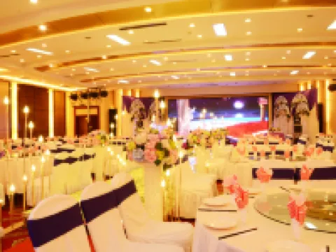 Jilin International Hotel (West Exit of Jilin Railway Station) Hotels in Jilin City