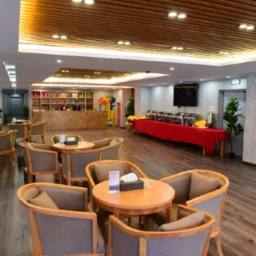 Xiangla Dongji Hotel