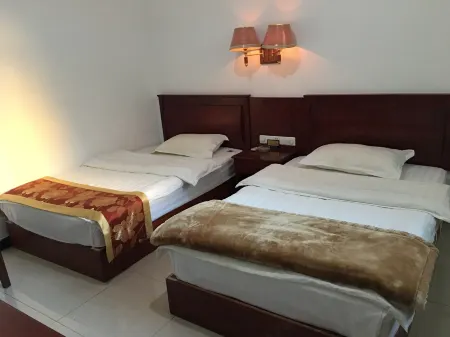 Xiangnan Hotel, Bohai Отели рядом с достопримечательностью «Daluo Town»