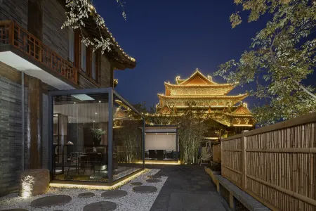 Boyun Shangyuan Hotel Отели рядом с достопримечательностью «Kaifeng Gulou Plaza»