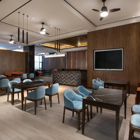 Daems  Hotel (Yiyang Jinshan Road)