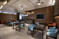 Daems  Hotel (Yiyang Jinshan Road)