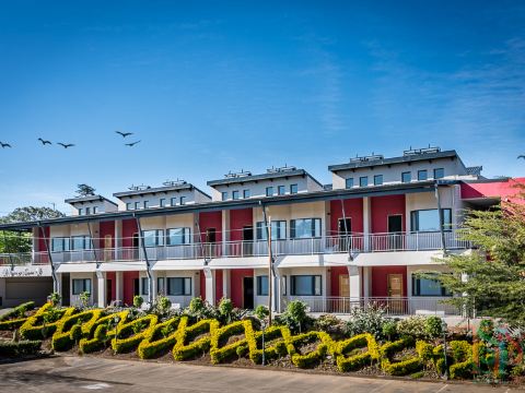 Hotel Savoy and Conference Centre