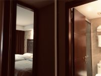 圣达酒店(合肥黄山路店) - 温馨双床房