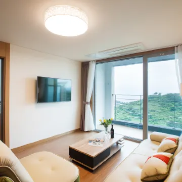 你我他酒店 鄰近中文海水浴場的酒店
