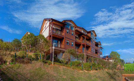 Bailu Lake International Resort Wutong Hotel - Housity