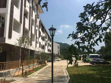 Lvlin Mountain Villa