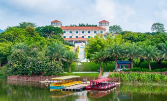 Lvhu Bay Hotel