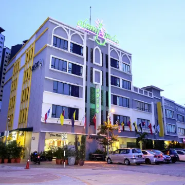 Alami Garden Hotel Hotels near Pusat Akuatik Darul Ehsan