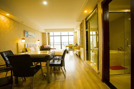 Nanling Jiadun Business Hotel Отели рядом с достопримечательностью «Nanling Square»