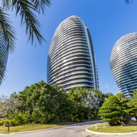 Sanya Bay Phoenix Island Dream Chasing Sea Hotel