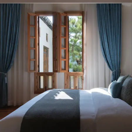 Hongcun Yunshan mountain scenery house