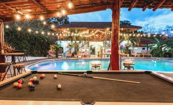 Socialtel Maderas - Formerly Selina Maderas