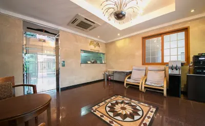 Monaco Hotel Hotels in 