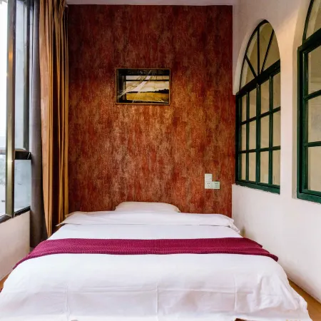 Emeishan Huajiaguo Hotel