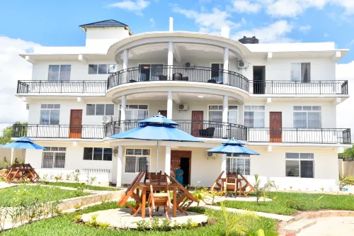 Sea Crest Hotel