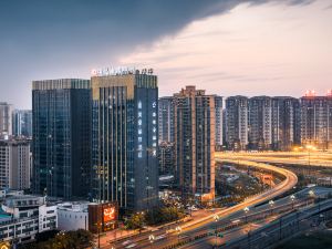 Meihao Lizhi Hotel (Luoyang Longmen High-speed Railway Station Sports Center)