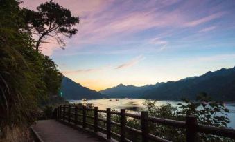 Starway Hotel (Zhaoqing Agile City Duanzhou 1st Road)