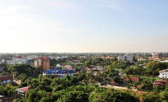 Locals Prio ChiangMai Central Airport Plaza