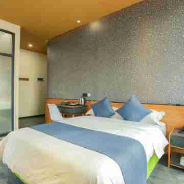 Blueberry Hotel (Shenzhen Bao'an International Airport Fuyong Subway Station) Rooms