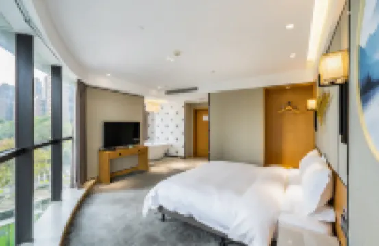 Hangzhou Xinyi Hotel ( University of Traditional Chinese Medicine Metro Station Branch)