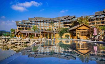 Hotels in Yuquan Bay