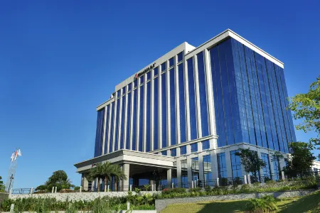 HUALUXE Hotels and Resorts YANGJIANG CITY CENTER