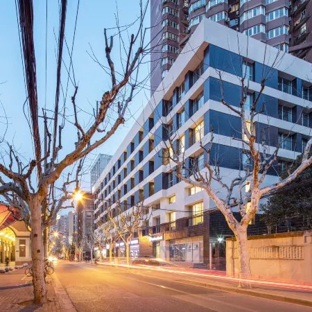 base WENDING Serviced Apartment