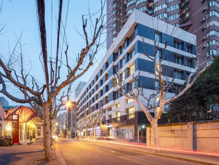 base WENDING Serviced Apartment