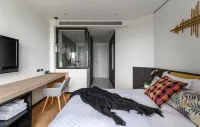 Hido Hostel - balcony