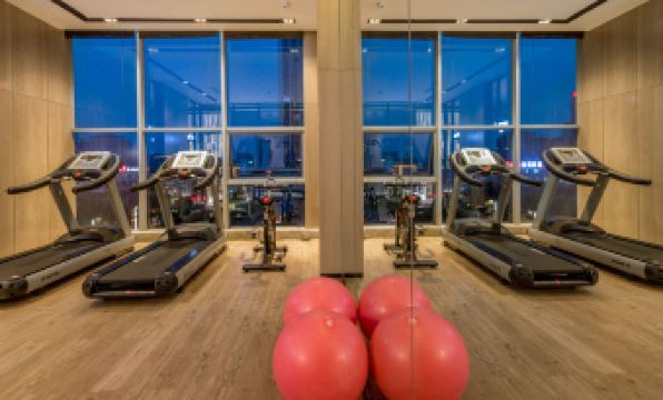 Echarm Hotel (Chengdu Chunxi Road Pedestrian Street)