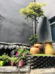 Meet Luck Hotel – West/East Alleys & Elephant Trunk Hill