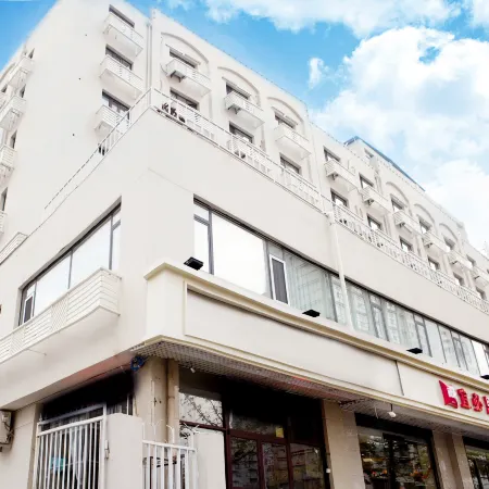Ibis Hotel (Tianjin Railway Station North Square)