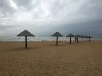 Water Cloud Biancheng Seaview Apartment (Mangrove Resort World City Balcony) - غرفة مطلة على الجبل
