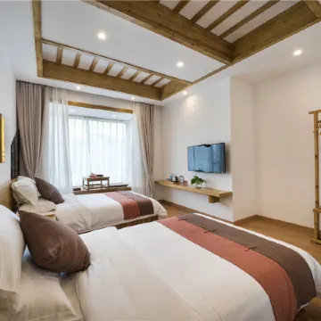 Yishan Suixi Mountain House