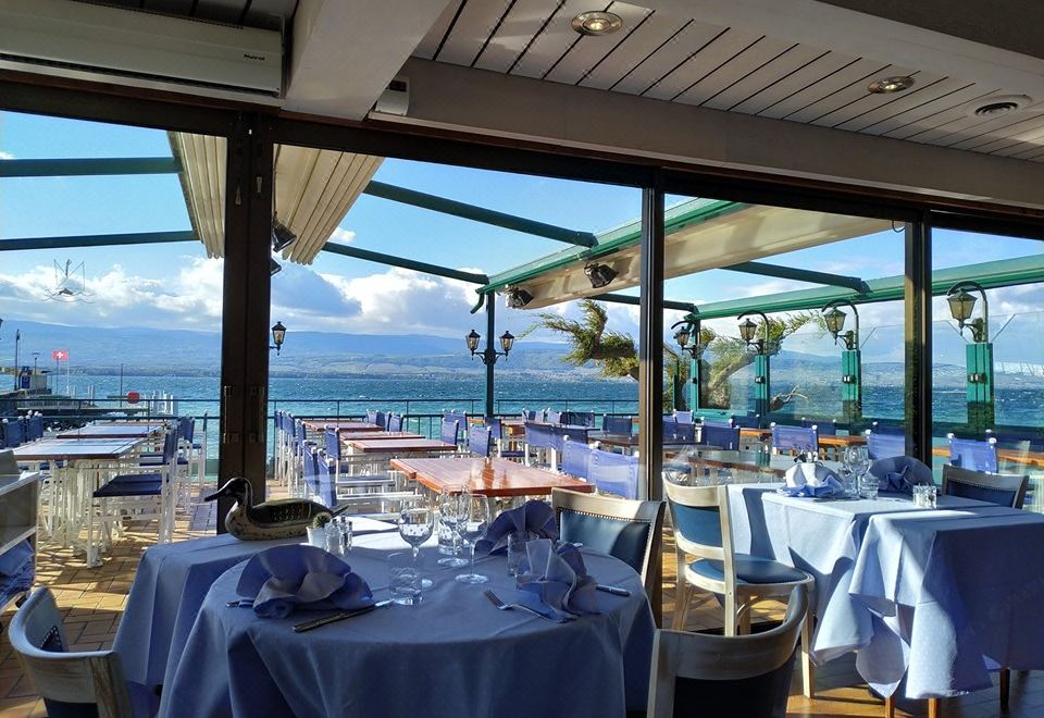 Hôtel Restaurant du Port-Yvoire Updated 2023 Room Price-Reviews & Deals |  Trip.com