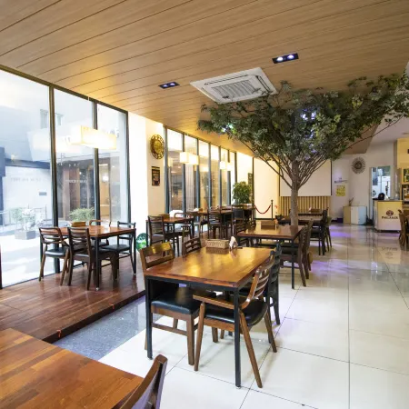 Towerhill Hotel
